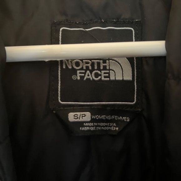 North face Rain jacket - Picture 2 of 3